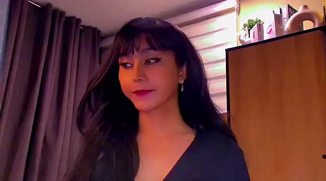 Snapshot of YOURCRISTINAS chatting on 03-11-25, 03:45 YOURCRISTINAS online show from 03-11-25, 03:45