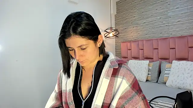 SarahDeyvis online show from 02-08-25, 01:44