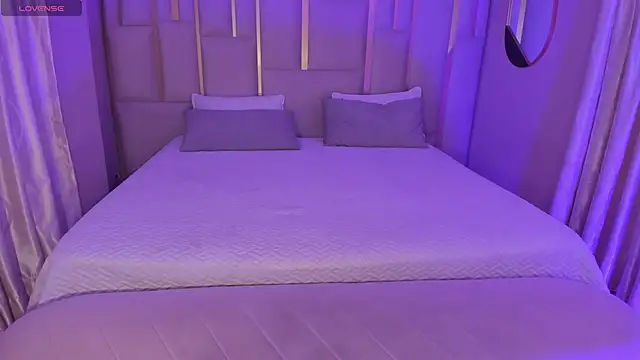 EveBensonX online show from 02-20-25, 12:15