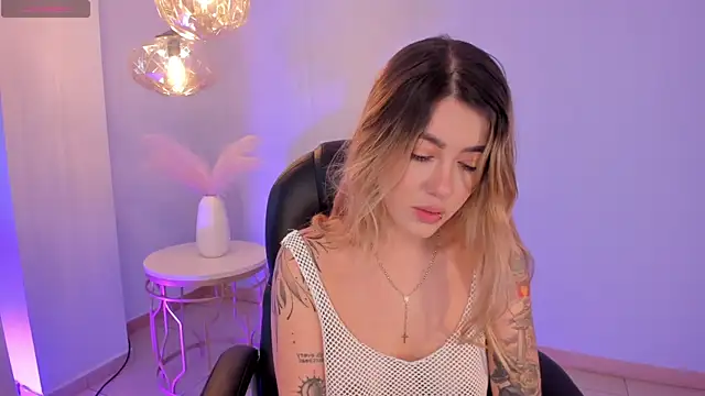 EveBensonX online show from 09-12-25, 07:47