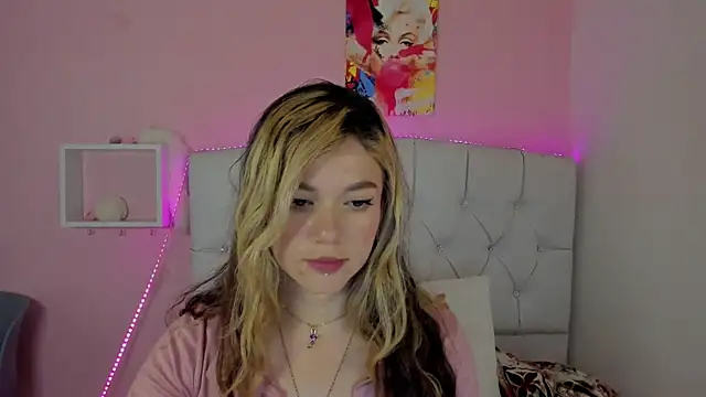 18candys online show from 03-06-26, 11:12