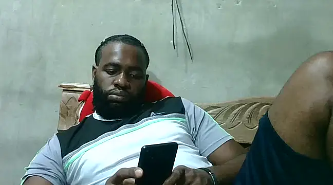 Snapshot of 2ocmaxi chatting on 02-09-25, 10:11 2ocmaxi online show from 02-09-25, 10:11