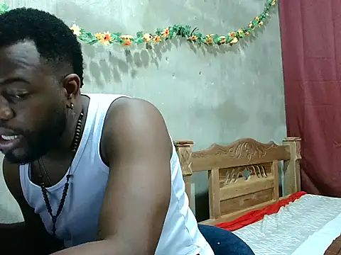 Snapshot of 2ocmaxi chatting on 09-11-25, 04:40 2ocmaxi online show from 09-11-25, 04:40