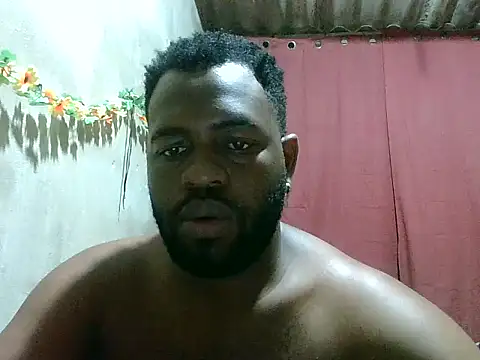 Snapshot of 2ocmaxi chatting on 10-13-25, 02:22 2ocmaxi online show from 10-13-25, 02:22