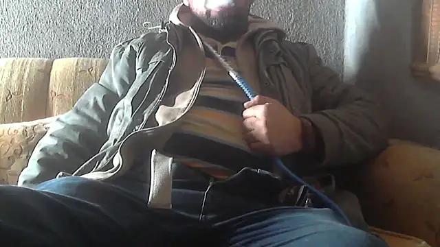 Snapshot of masculine_bear_daddy chatting on 12-11-24, 05:48 masculine bear daddy online show from 12-11-24, 05:48