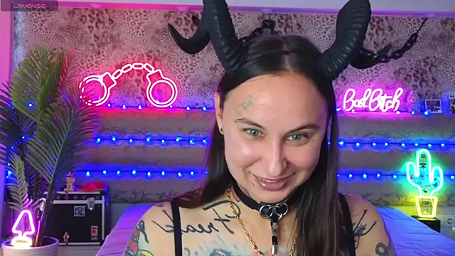 Cool Freak  online show from 07-03-26, 09:59