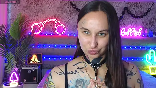 Cool Freak  online show from 07-26-26, 10:22