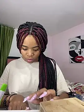 Mia damm online show from 01-01-25, 12:32