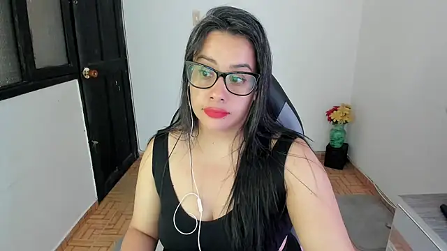 Snapshot of smile_sweetpao chatting on 03-04-25, 06:47 smile sweetpao online show from 03-04-25, 06:47