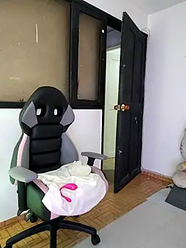 Snapshot of smile_sweetpao chatting on 03-05-25, 07:16 smile sweetpao online show from 03-05-25, 07:16