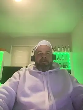 Cristian-Brayan online show from 01-18-25, 01:29