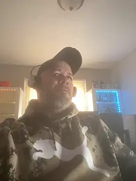 Cristian-Brayan online show from 02-23-25, 06:12