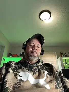 Cristian-Brayan online show from 03-13-25, 12:35