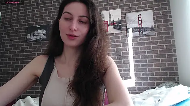 Snapshot of _Hot_Lady_ chatting on 01-06-25, 04:13 Hot Lady online show from 01-06-25, 04:13