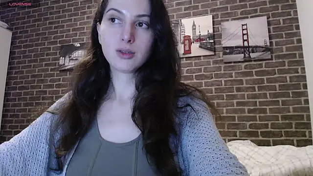 Snapshot of _Hot_Lady_ chatting on 01-08-25, 08:29 Hot Lady online show from 01-08-25, 08:29