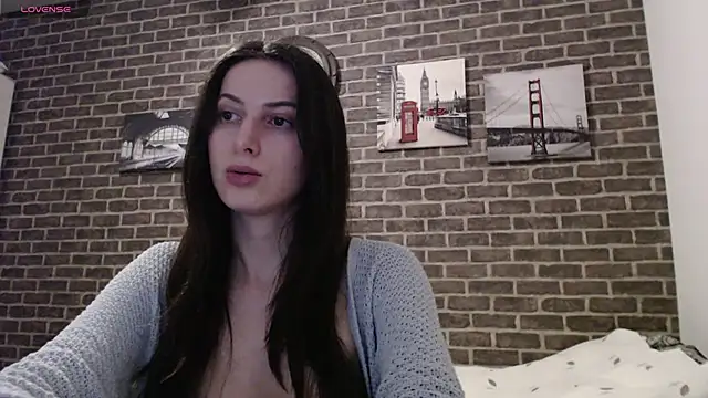 Snapshot of _Hot_Lady_ chatting on 01-13-25, 11:27 Hot Lady online show from 01-13-25, 11:27