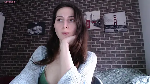 Snapshot of _Hot_Lady_ chatting on 01-21-25, 03:32 Hot Lady online show from 01-21-25, 03:32