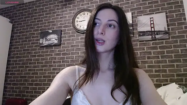 Snapshot of _Hot_Lady_ chatting on 02-16-25, 10:43 Hot Lady online show from 02-16-25, 10:43