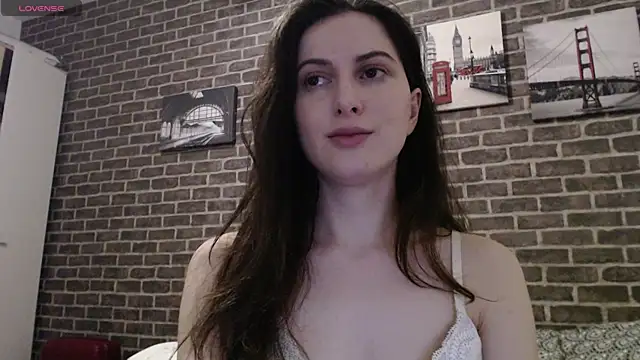 Snapshot of _Hot_Lady_ chatting on 02-20-25, 06:46 Hot Lady online show from 02-20-25, 06:46