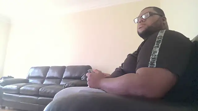 Snapshot of Chiblkchubottom2012 chatting on 03-30-26, 05:58 Chiblkchubottom2012 online show from 03-30-26, 05:58