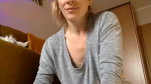 RebeccaMartinez online show from 03-07-25, 05:29