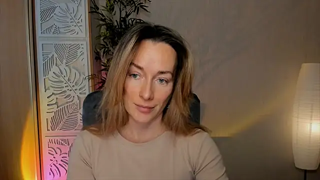 RebeccaMartinez online show from 03-02-26, 07:15