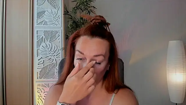 RebeccaMartinez online show from 05-29-26, 07:17