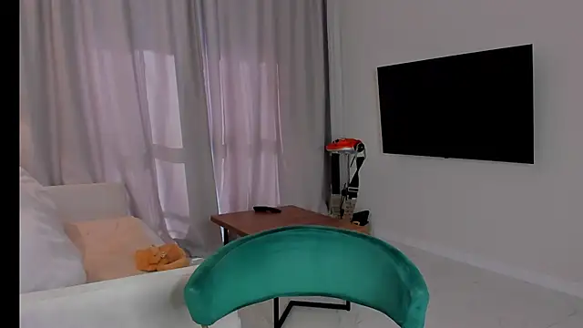 Snapshot of pantera_flashh chatting on 03-21-25, 01:23 pantera flashh online show from 03-21-25, 01:23