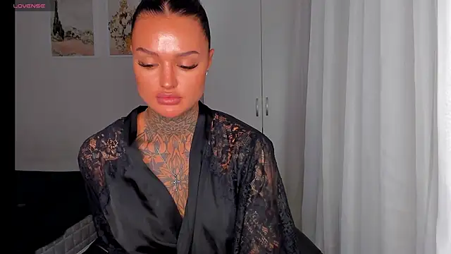 Snapshot of pantera_flashh chatting on 11-11-25, 09:26 pantera flashh online show from 11-11-25, 09:26