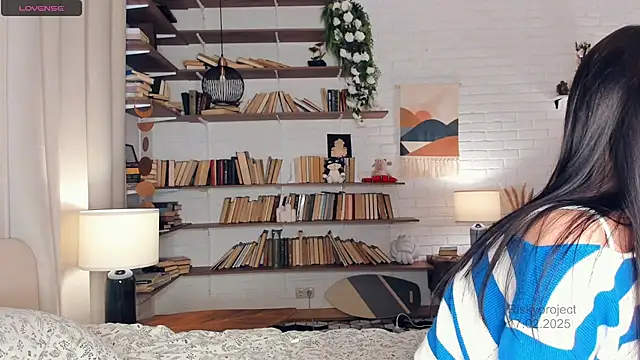 Snapshot of Riskyproject chatting on 02-17-25, 12:48 Riskyproject online show from 02-17-25, 12:48