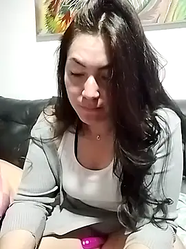 katha steele  online show from 09-26-25, 11:09