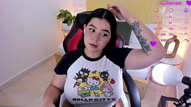 Snapshot of daniela_hornny chatting on 12-07-24, 02:42 daniela hornny online show from 12-07-24, 02:42