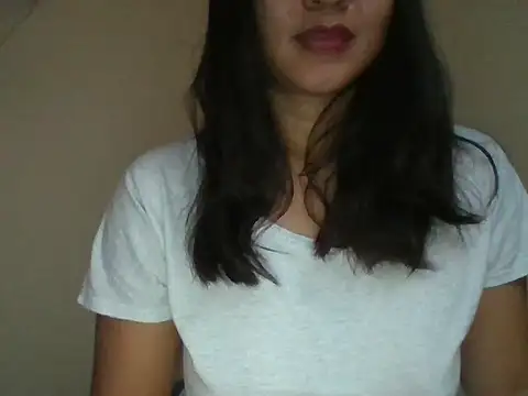 Snapshot of _smiling4u_ chatting on 05-25-26, 07:47 smiling4u online show from 05-25-26, 07:47