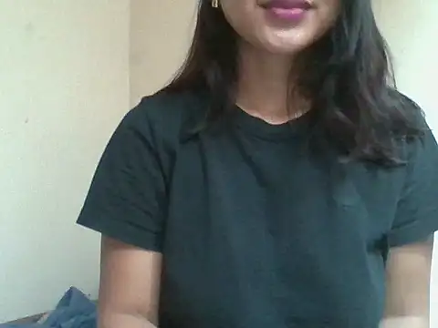 Snapshot of _smiling4u_ chatting on 06-06-26, 06:07 smiling4u online show from 06-06-26, 06:07