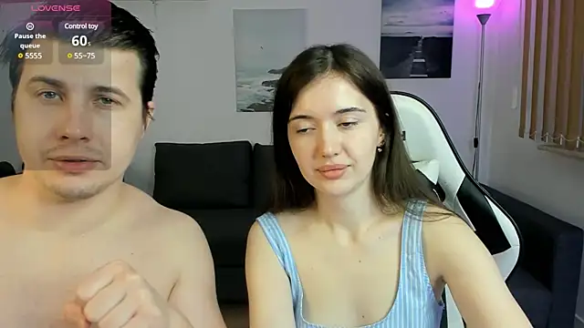 Snapshot of PollyFlame chatting on 01-20-25, 10:04 PollyFlame online show from 01-20-25, 10:04