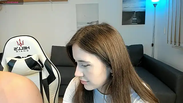 Snapshot of PollyFlame chatting on 01-31-25, 09:26 PollyFlame online show from 01-31-25, 09:26