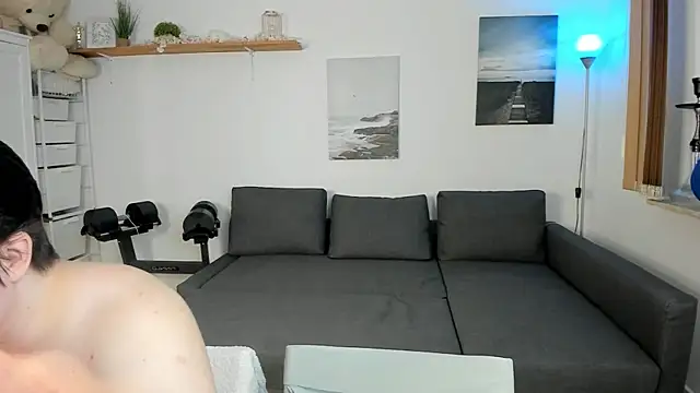 Snapshot of PollyFlame chatting on 02-18-25, 05:42 PollyFlame online show from 02-18-25, 05:42