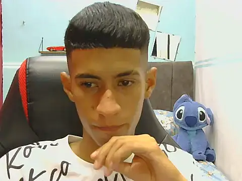 Angelstripboy online show from 06-10-26, 11:13