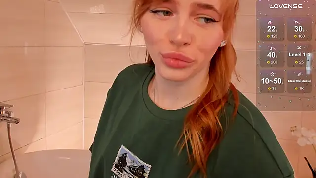 Phoenix Margo online show from 09-17-25, 03:41