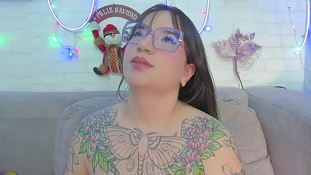 Snapshot of DEVA_BLUE_ chatting on 12-08-24, 08:51 DEVA BLUE online show from 12-08-24, 08:51