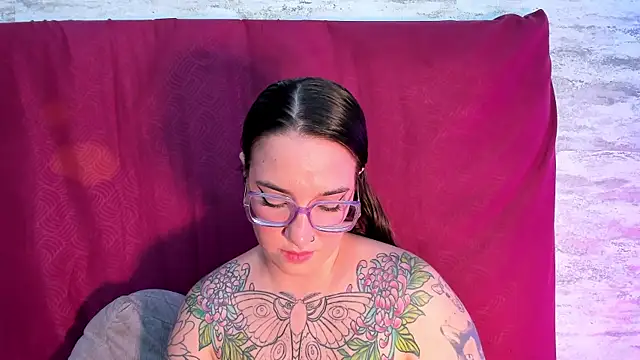 Snapshot of DEVA_BLUE_ chatting on 03-15-25, 02:24 DEVA BLUE online show from 03-15-25, 02:24