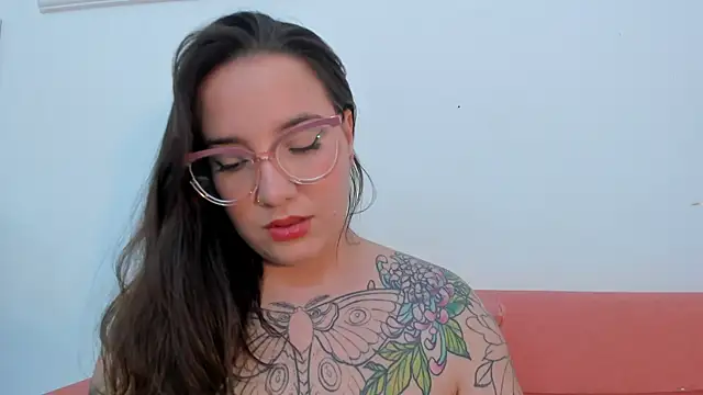 Snapshot of DEVA_BLUE_ chatting on 11-14-25, 03:38 DEVA BLUE online show from 11-14-25, 03:38