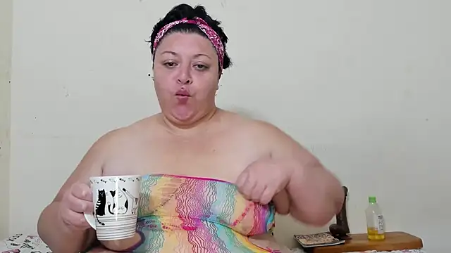 Snapshot of MANDY_GIRL_BBW chatting on 02-21-25, 11:33 MANDY GIRL BBW online show from 02-21-25, 11:33