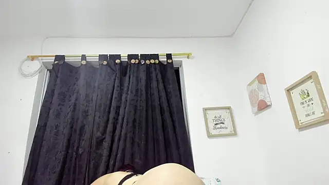 Snapshot of MANDY_GIRL_BBW chatting on 11-27-25, 07:10 MANDY GIRL BBW online show from 11-27-25, 07:10