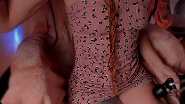 Snapshot of _lh_ chatting on 02-21-25, 02:59 lh online show from 02-21-25, 02:59