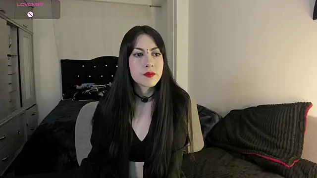 Snapshot of Amy_Aloqua chatting on 06-13-26, 02:59 Amy Aloqua online show from 06-13-26, 02:59
