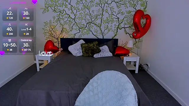 JeannieFox  online show from 02-13-25, 09:06