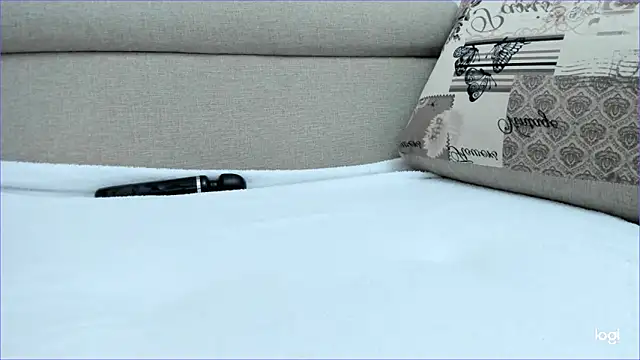 Snapshot of Hanah_cho_cho chatting on 09-22-25, 06:59 Hanah cho cho online show from 09-22-25, 06:59