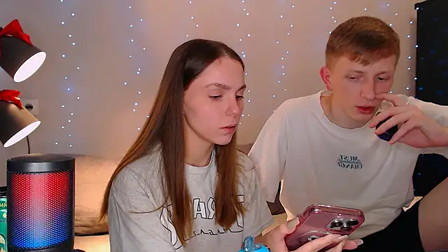 juliaanddima online show from 01-10-25, 08:48