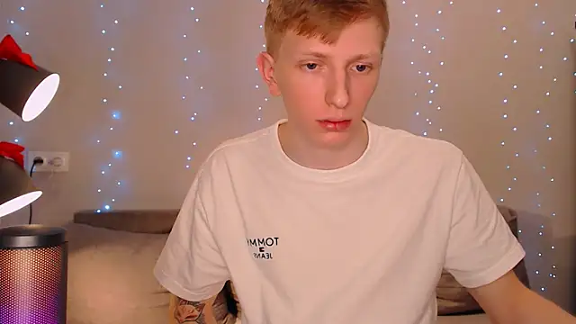 juliaanddima online show from 01-16-25, 12:02